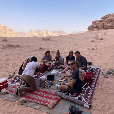 מלון Wadi Rum Magic Camp מראה חיצוני תמונה