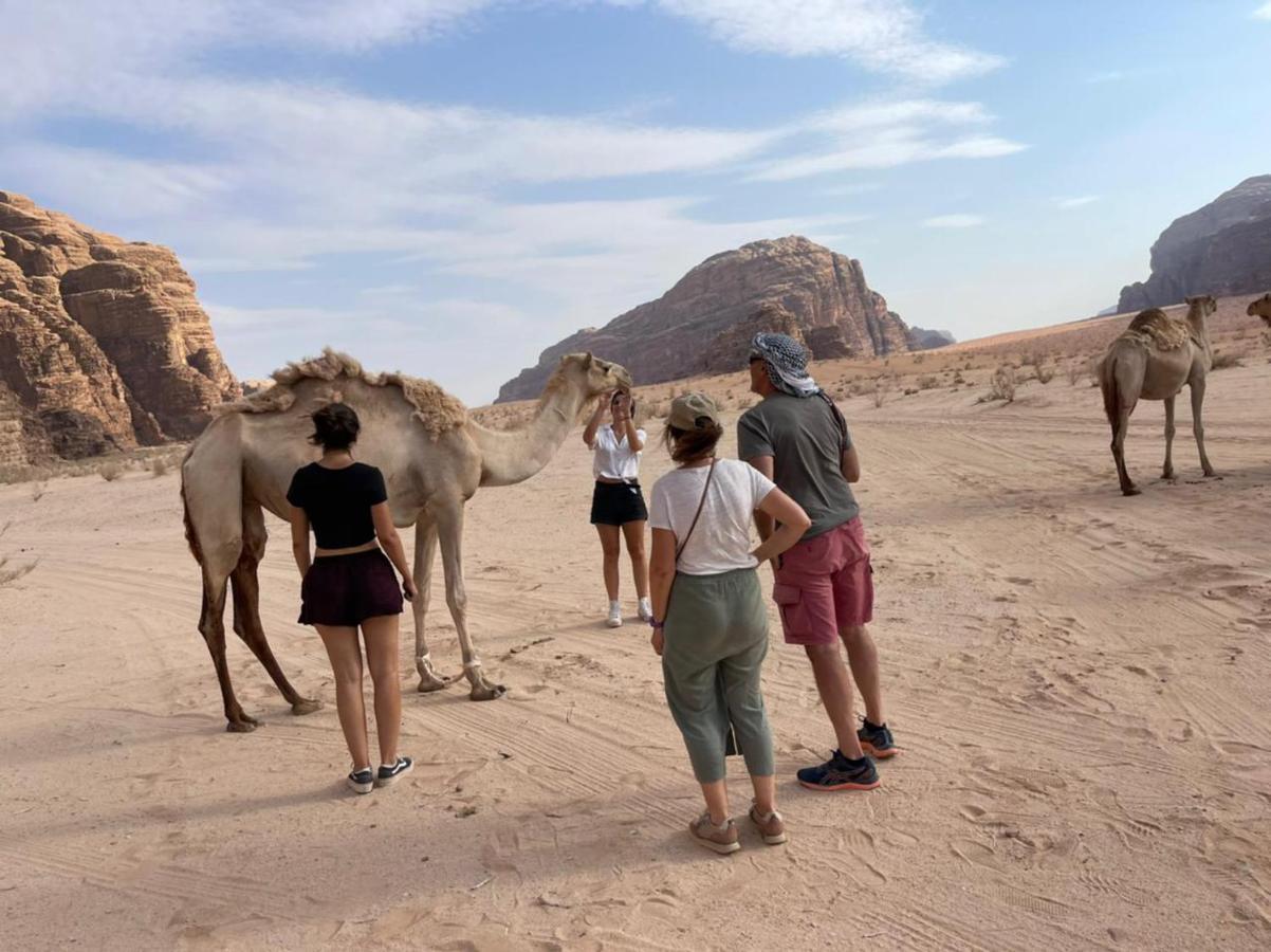 מלון Wadi Rum Magic Camp מראה חיצוני תמונה