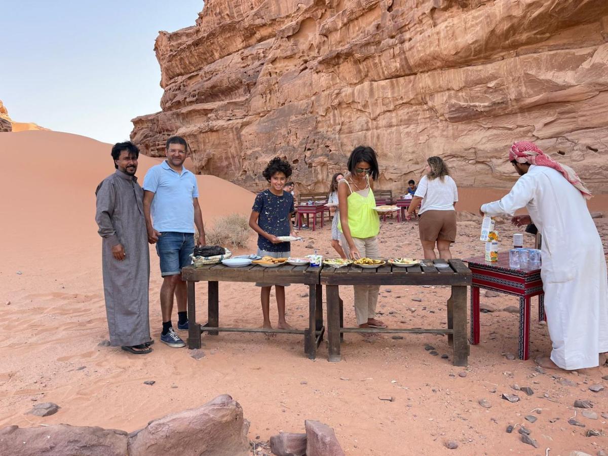 מלון Wadi Rum Magic Camp מראה חיצוני תמונה