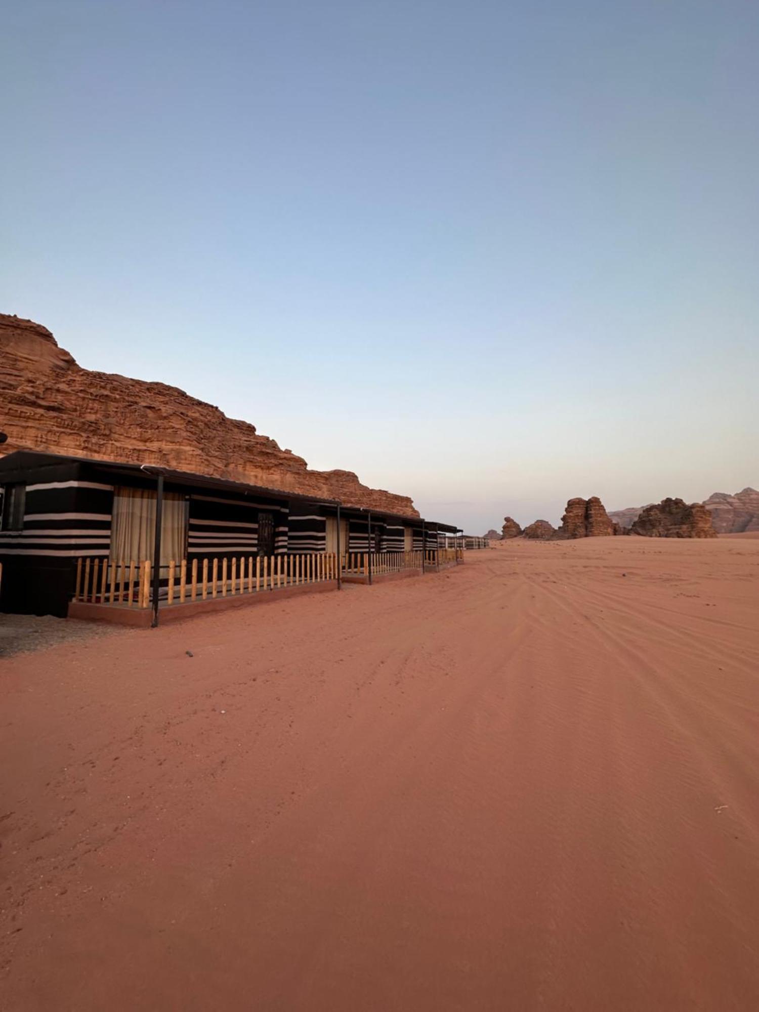 מלון Wadi Rum Magic Camp מראה חיצוני תמונה