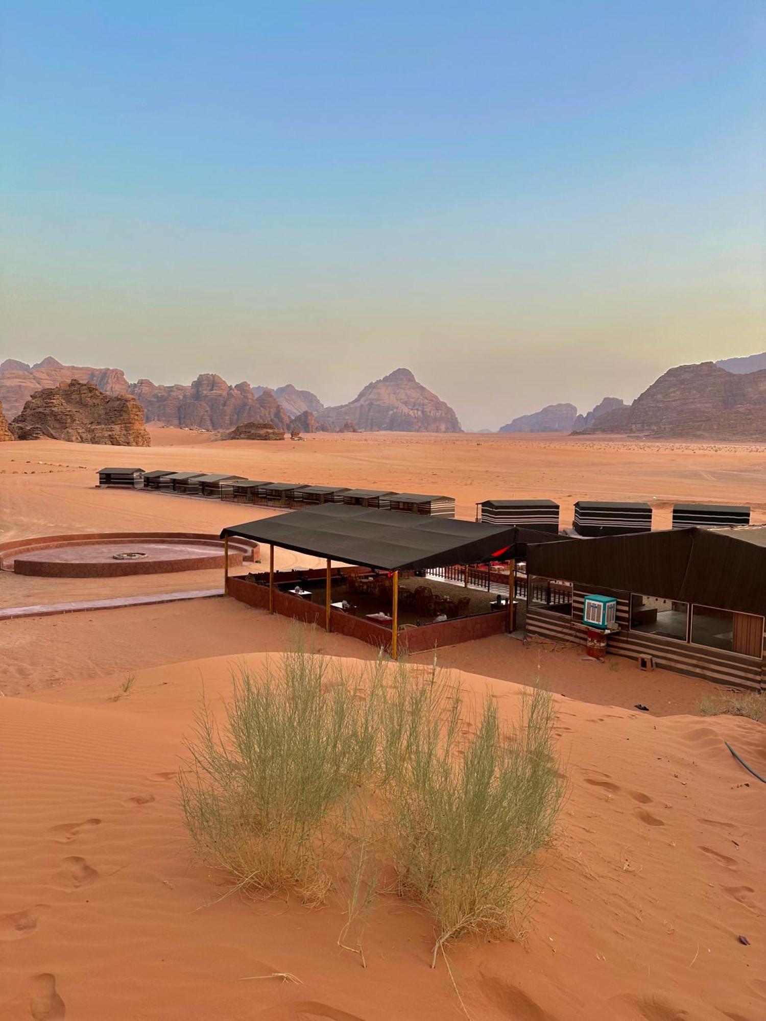 מלון Wadi Rum Magic Camp מראה חיצוני תמונה